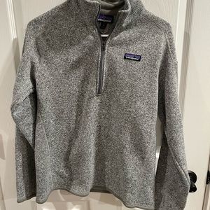 Women’s Patagonia Pullover